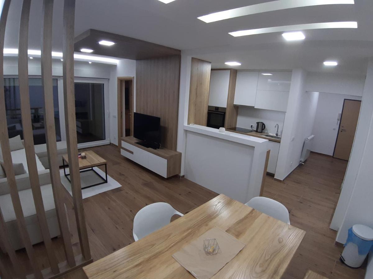 Serbian Home, Gandijeva 162 Apartment *